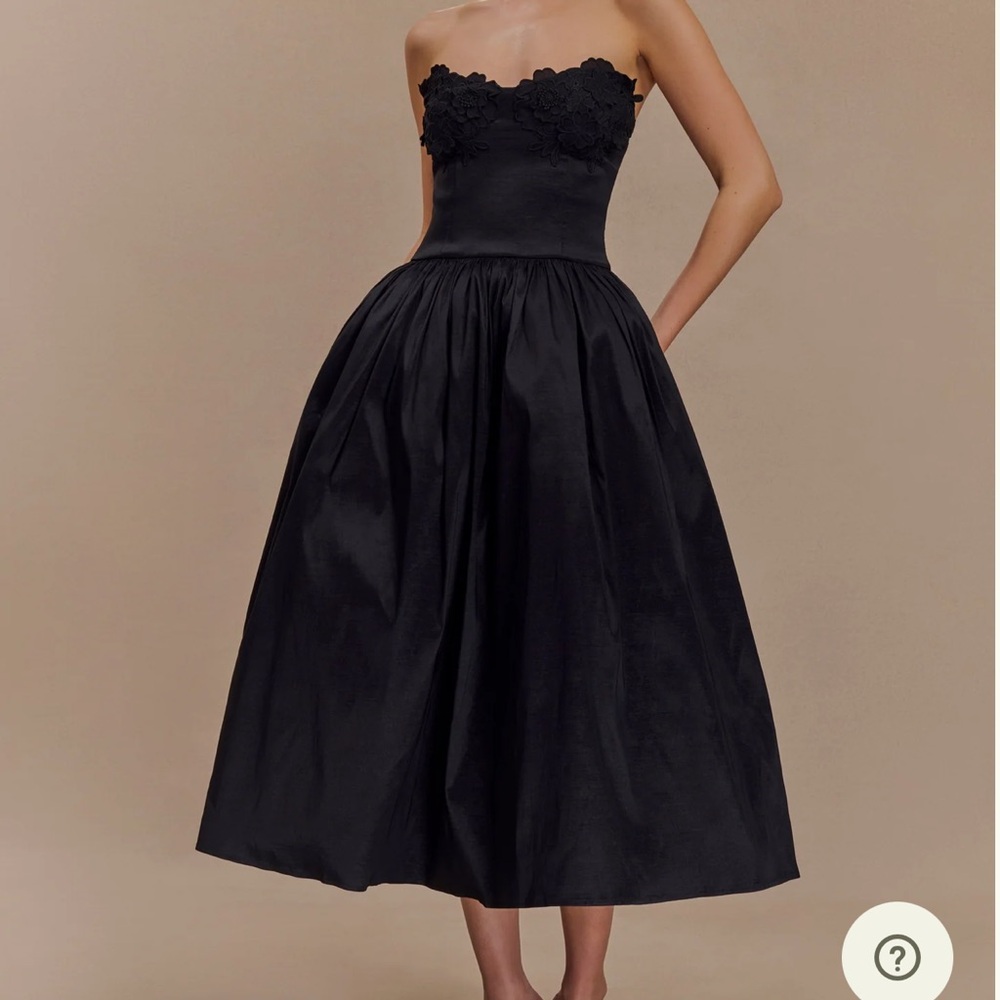 Meshki Elyssa Embroidered Dress